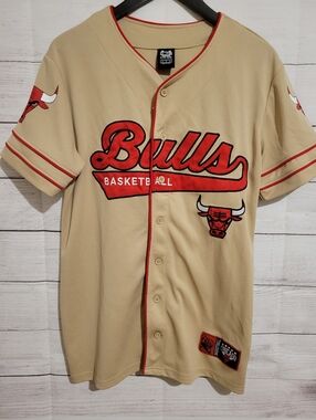 Chicago Bulls Ultra Game Basketball Baseball Button Up Jersey Mens Size Small